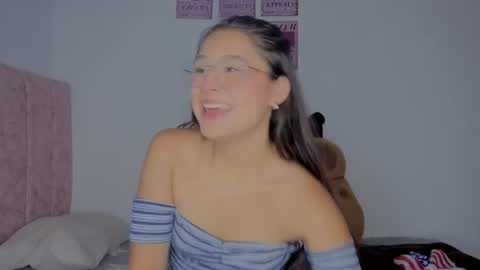 nathalia_03 online show from July 6, 11:18 pm