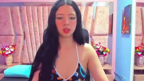 nathalia_reyes_ online show from December 15, 3:34 am