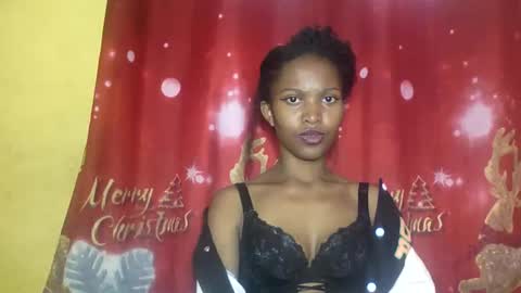 nathalie004 online show from September 15, 6:21 am