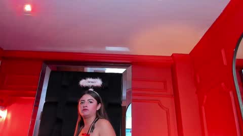 Snapshot of nathalie_rossel chatting on March 3, 7:03 pm nathalie rossel online show from March 3, 7:03 pm