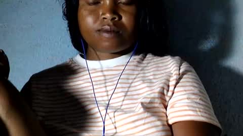 Snapshot of nathy02 chatting on September 18, 7:01 pm Nathy online show from September 18, 7:01 pm