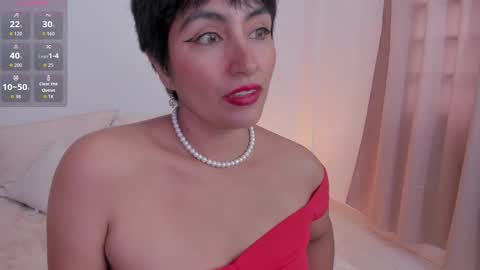 Nathalie online show from November 27, 9:50 pm