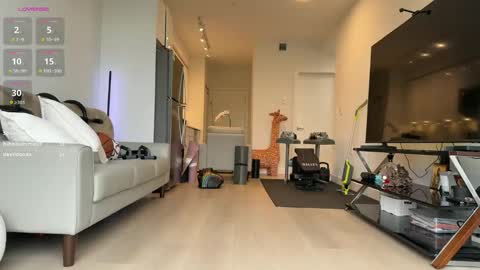 NATTY FIERROS online show from January 8, 7:29 pm