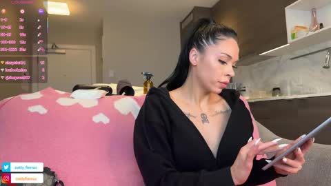 NATTY FIERROS online show from February 21, 9:43 pm