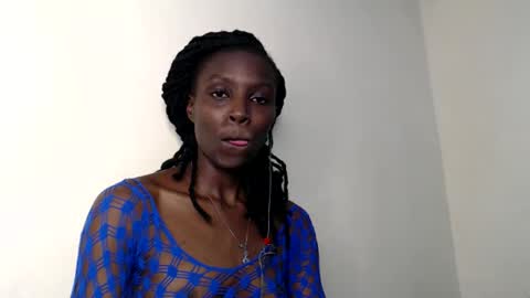 Snapshot of naught_ybabe chatting on September 19, 9:25 pm naught_ybabe online show from September 19, 9:25 pm