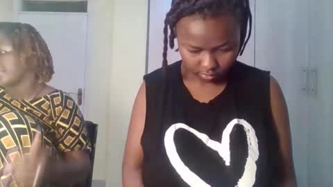 Snapshot of naughty_jazmine chatting on October 19, 9:33 am naughty_jazmine online show from October 19, 9:33 am