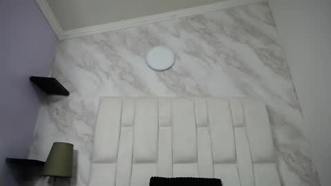 Snapshot of naughty_kittenm chatting on February 12, 10:35 am Kitten online show from February 12, 10:35 am