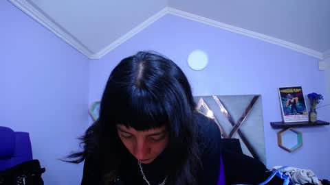 Snapshot of naughty_kittenm chatting on January 17, 10:44 am Kitten online show from January 17, 10:44 am