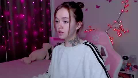 Mable online show from October 13, 2:14 am