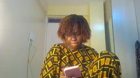 Lydiah online show from October 18, 6:42 pm