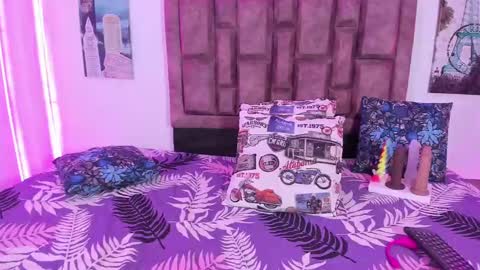 Snapshot of naughtyanamaria chatting on January 16, 3:23 am Ana online show from January 16, 3:23 am