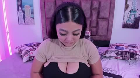 Snapshot of naughtyanamaria chatting on January 4, 2:56 am Ana online show from January 4, 2:56 am