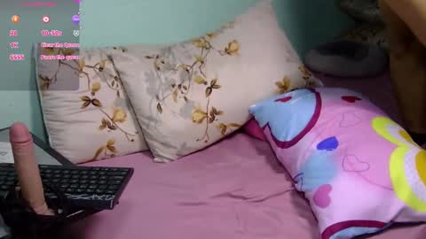 Snapshot of naughtyasianbabe69 chatting on September 26, 7:11 pm naughtyasianbabe69 online show from September 26, 7:11 pm