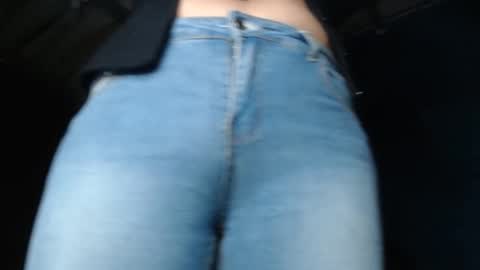 Snapshot of naughtyhotsquirt chatting on January 18, 1:08 am Kimberly online show from January 18, 1:08 am