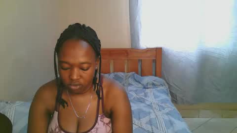 Snapshot of naughtynova33 chatting on October 9, 7:56 am nova online show from October 9, 7:56 am