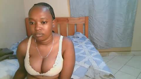Snapshot of naughtynova33 chatting on October 13, 6:10 pm nova online show from October 13, 6:10 pm