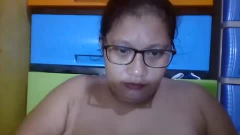 naughtypinay08 online show from January 10, 10:25 pm