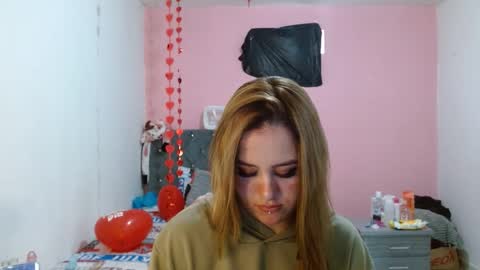 Snapshot of naughtyplayass chatting on February 26, 12:38 pm naughtyplayass online show from February 26, 12:38 pm