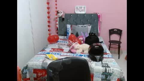 Snapshot of naughtyplayass chatting on February 17, 12:38 pm naughtyplayass online show from February 17, 12:38 pm