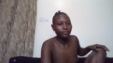 Snapshot of naughtyqueen12 chatting on February 9, 9:17 pm naughtyqueen12 online show from February 9, 9:17 pm