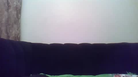 Snapshot of naughtyqueen12 chatting on January 27, 3:28 pm naughtyqueen12 online show from January 27, 3:28 pm