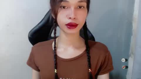 Celine online show from October 4, 5:46 am