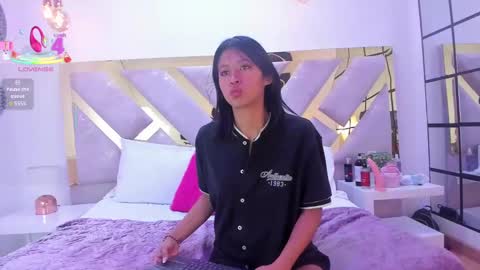 nayara_macherano online show from March 10, 9:34 am