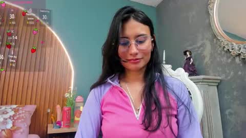 Naye  online show from November 4, 3:33 am