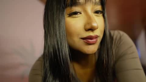 Nefertari online show from April 17, 11:45 am