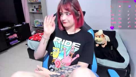 Geek Nicole    im Neeko UwU online show from October 18, 5:59 pm