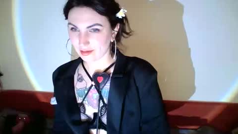 nefertiti_queen online show from March 7, 11:23 pm