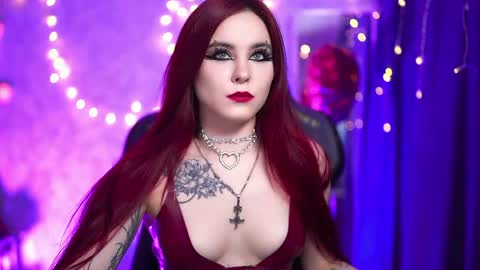    online show from March 22, 2:01 pm