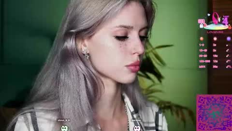 Snapshot of nelly_carroll chatting on September 13, 4:48 pm I am Nelly3 online show from September 13, 4:48 pm
