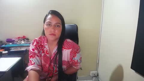 kelly lopez online show from January 8, 1:09 pm