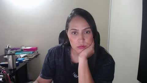 kelly lopez online show from September 18, 8:51 pm