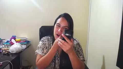 kelly lopez online show from December 26, 1:54 pm