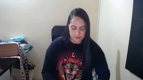 kelly lopez online show from February 15, 1:49 pm