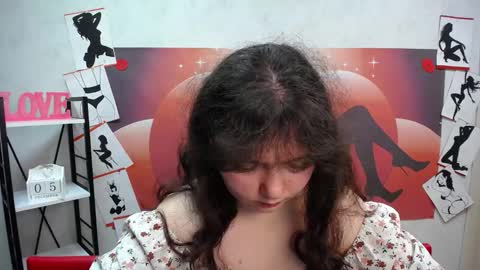 NeonilaLisova online show from December 5, 7:19 am