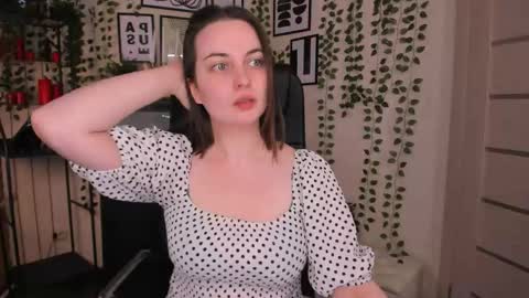nero_asta online show from June 7, 3:41 pm
