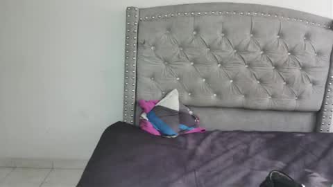 nesuko_kamado online show from November 4, 5:29 pm