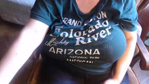 Lilly  online show from October 10, 11:26 am