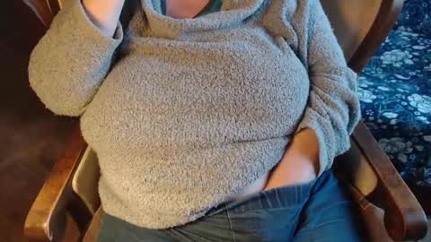 Lilly  online show from February 15, 8:44 am