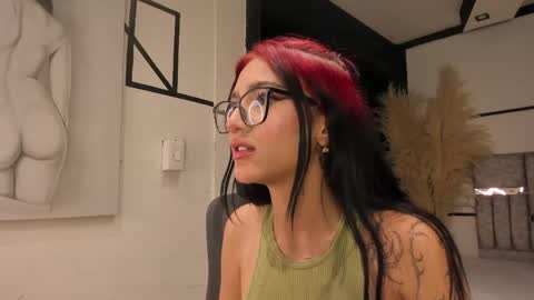 nezukoo_1 online show from May 27, 1:57 am