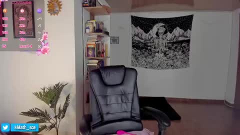 Nia online show from February 13, 7:10 pm