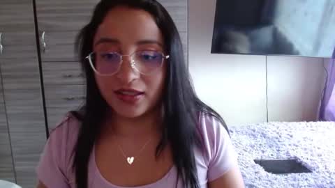 Dani online show from January 8, 6:09 pm