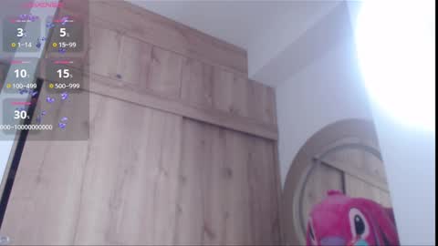 Snapshot of niaa_33 chatting on September 18, 9:46 pm Mia online show from September 18, 9:46 pm