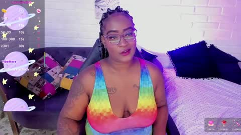 Nia online show from April 14, 1:11 pm