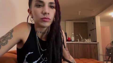 niah online show from June 15, 2:34 am