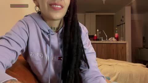 niah online show from June 7, 11:11 pm