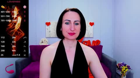 Snapshot of niasmithh chatting on February 15, 1:27 pm niasmithh online show from February 15, 1:27 pm